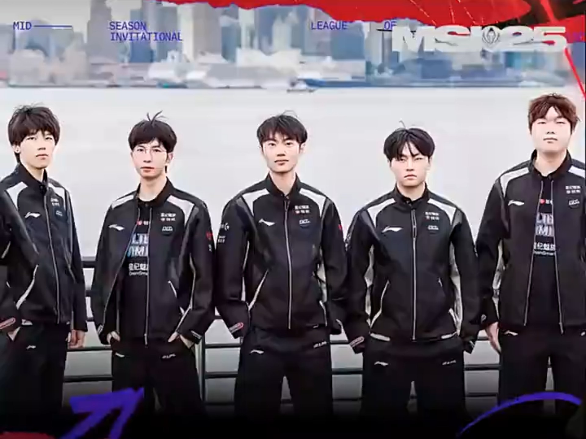 包含BLG轻取DFM,Ruler线上压制力十足峡谷大战四强赛,强势挺进下一轮的词条 包含BLG轻取DFM,Ruler线上压制力十足峡谷大战四强赛,强势挺进下一轮的词条