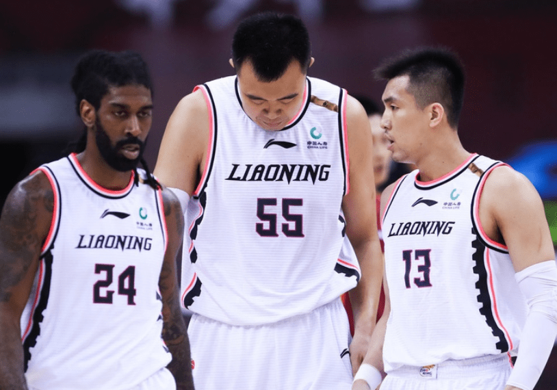 FPX绝杀DFM，Ming操刀奇招英雄翻盘宿敌对决入围赛，技惊四座的简单介绍